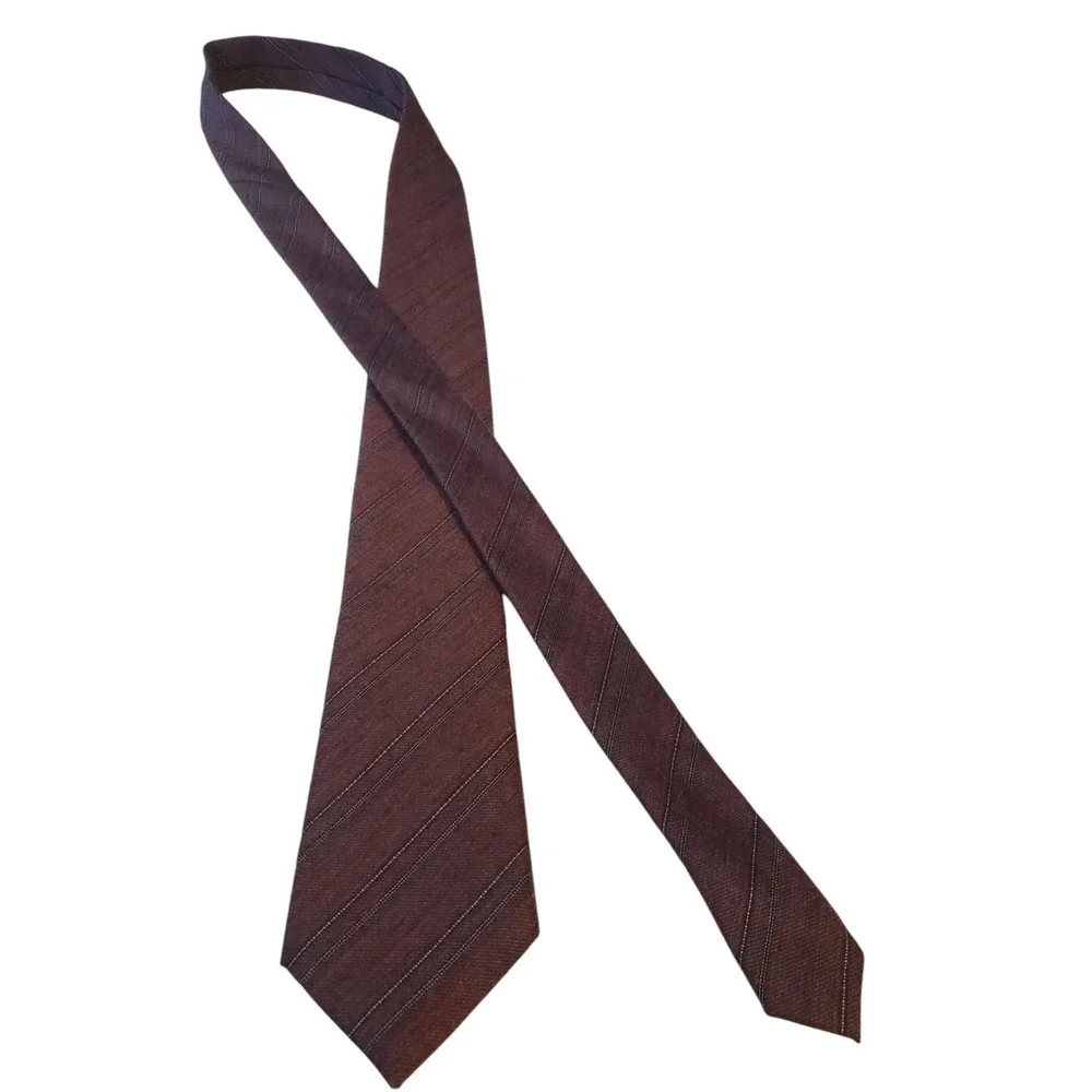 Kenneth Cole New York Mens Tie Necktie Designer Burgundy Black White Stripe‎